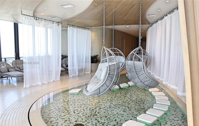 1000 Brickell Plaza 4506, Miami, FL 33131