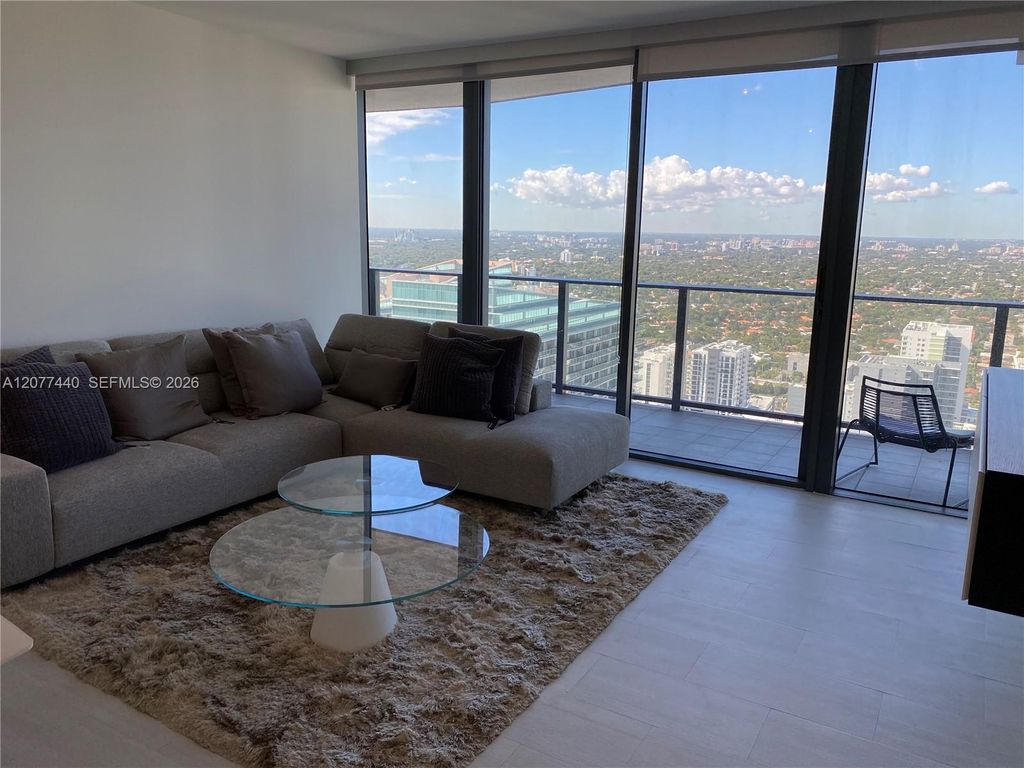 1000 Brickell Plaza 4506, Miami, FL 33131