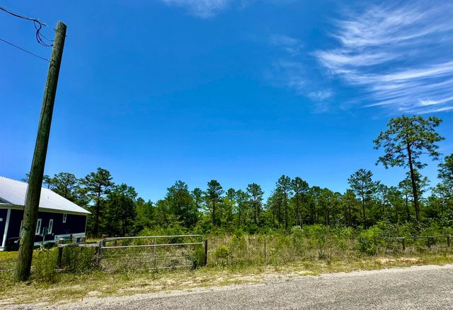 Lot 4 W Renoir Road, Defuniak Springs, FL 32433