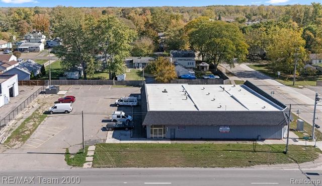 6397 Middlebelt Road, Romulus, MI 48174