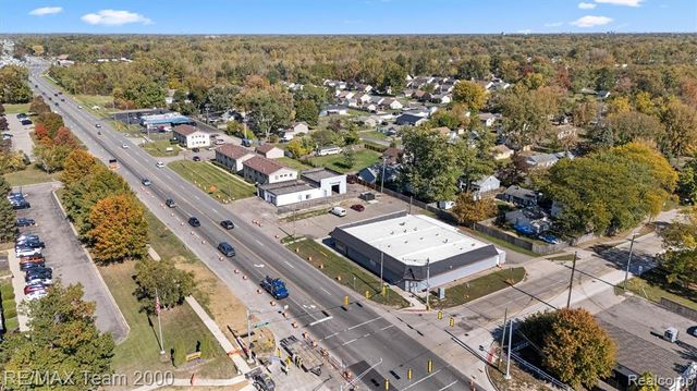 6397 Middlebelt Road, Romulus, MI 48174