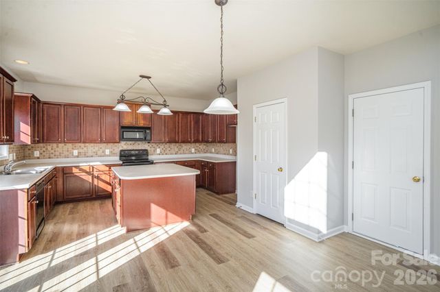 5805 Lindley Crescent Drive, Indian Trail, NC 28079