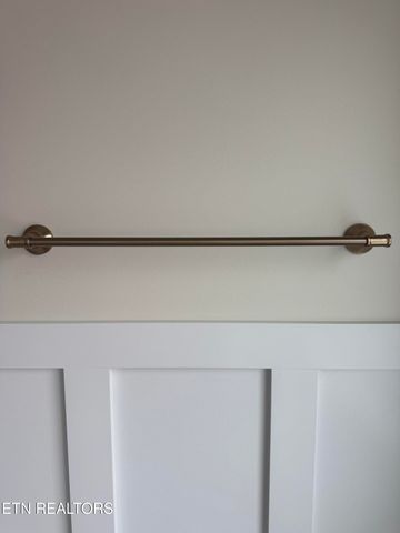 5929 John Drive, Greenback, TN 37742