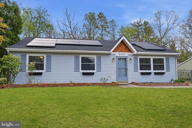 228 COVILLE DR, Browns Mills, NJ 08015