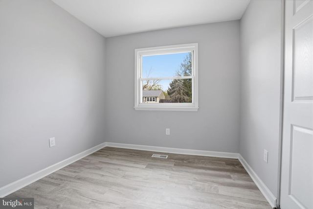 228 COVILLE DR, Browns Mills, NJ 08015