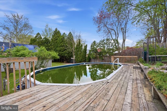 228 COVILLE DR, Browns Mills, NJ 08015