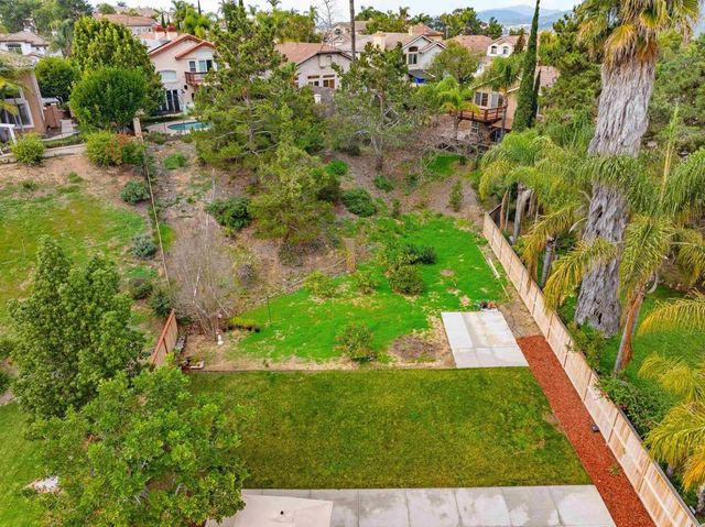 732 Poppy Road, San Marcos, CA 92078