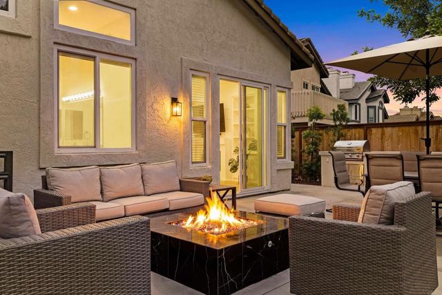 732 Poppy Road, San Marcos, CA 92078