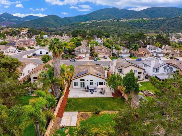 732 Poppy Road, San Marcos, CA 92078