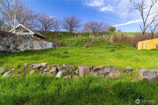 506 Edith Avenue, Walla Walla, WA 99362