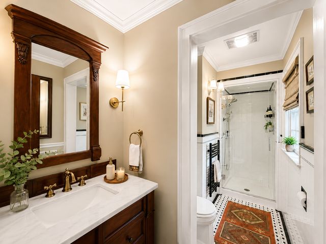 1016 Belleforte Avenue, Oak Park, IL 60302