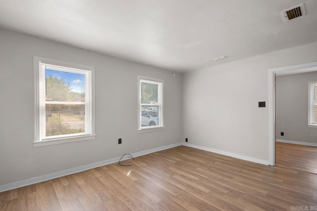 1320 Adams St, Little Rock, AR 72204