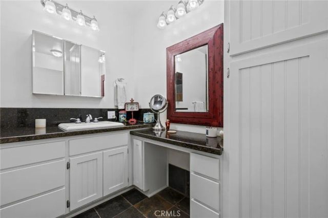 28106 Highway 119, Taft, CA 93268