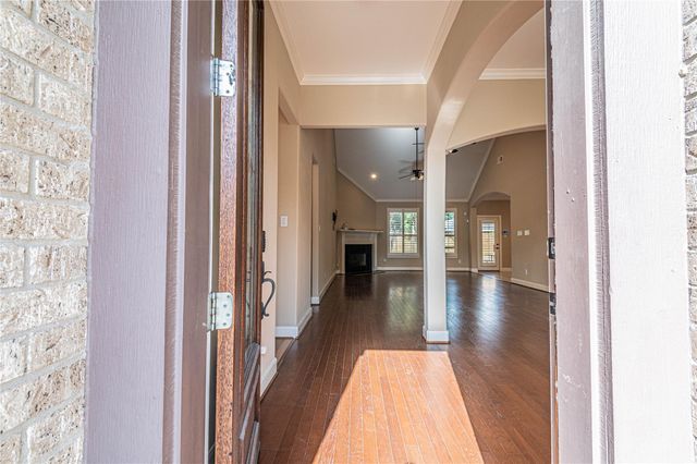 5114 E Jerad Drive, Houston, TX 77018