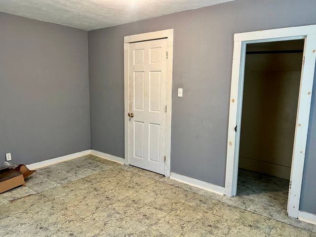 375 W Franklin Street, Paxton, IL 60957