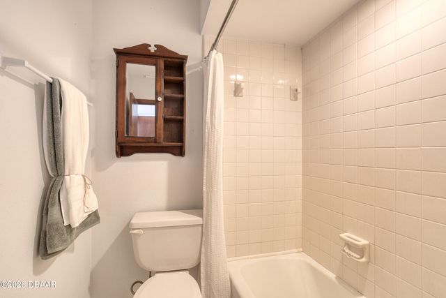 53 Crestwood Court, Ormond Beach, FL 32174