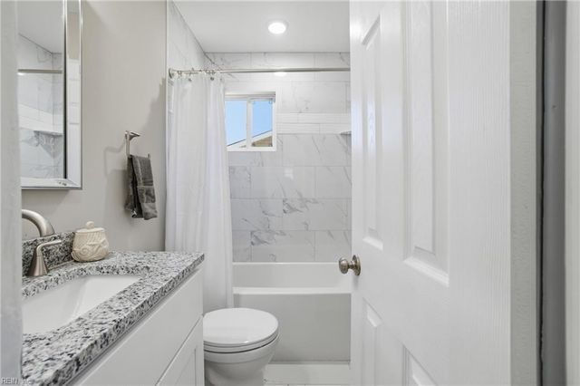 2700 Ash ST, Portsmouth, VA 23707