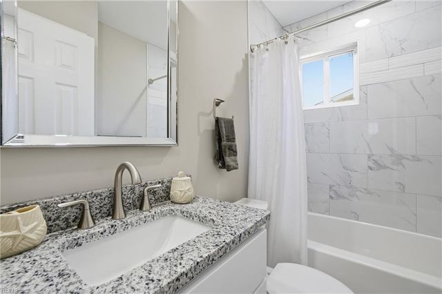 2700 Ash ST, Portsmouth, VA 23707