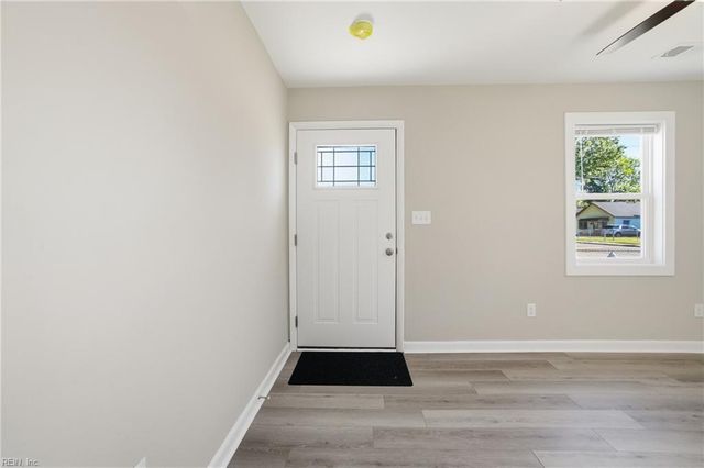 2700 Ash ST, Portsmouth, VA 23707