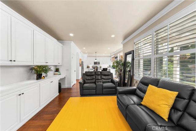 66 Montrose, Irvine, CA 92620