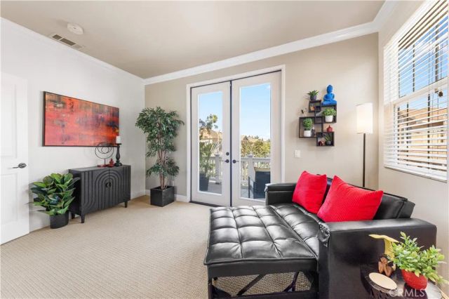 66 Montrose, Irvine, CA 92620