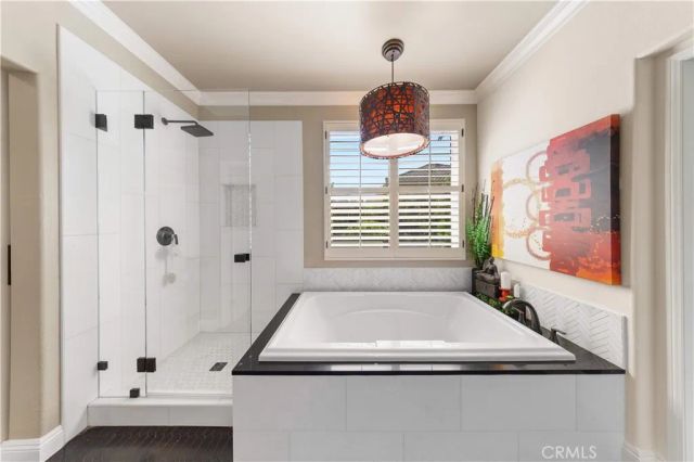 66 Montrose, Irvine, CA 92620