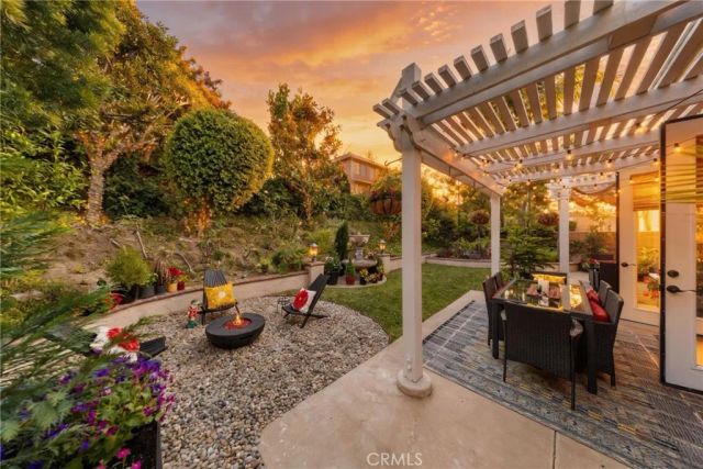 66 Montrose, Irvine, CA 92620