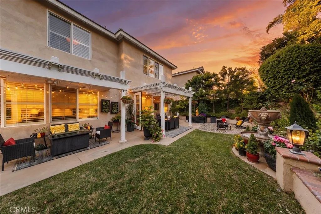 66 Montrose, Irvine, CA 92620