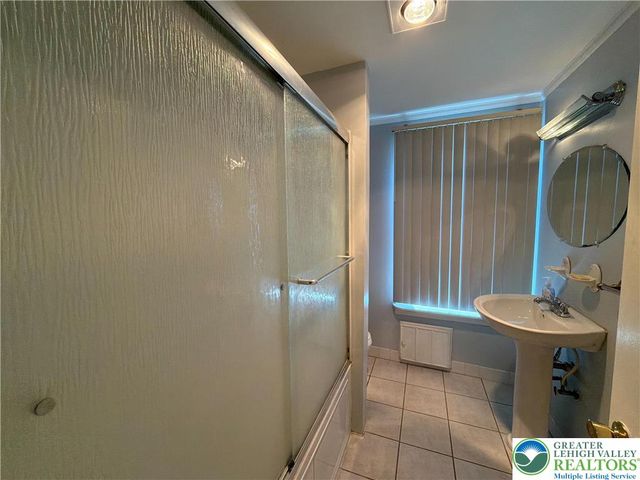 213 2nd Street, Catasauqua Boro, PA 18032