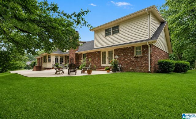 5700 OLD LEEDS ROAD, Irondale, AL 35210