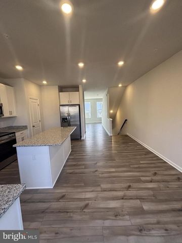 5582 LUDLOW PL, White Plains, MD 20695