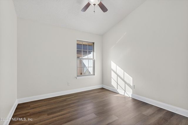 2185 CHEROKEE COVE Trail, Jacksonville, FL 32221