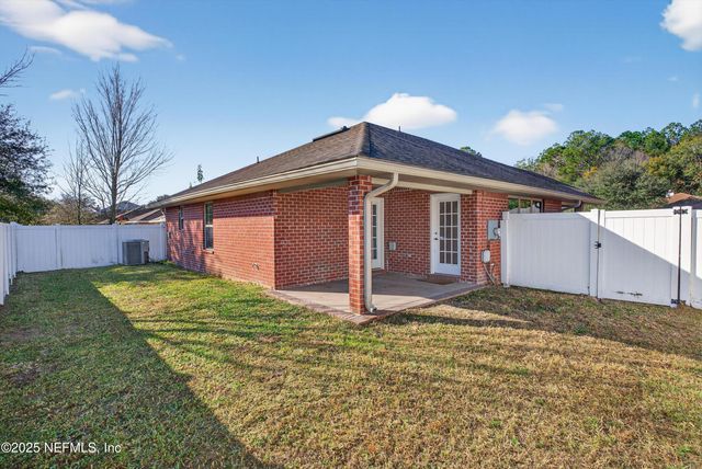 2185 CHEROKEE COVE Trail, Jacksonville, FL 32221