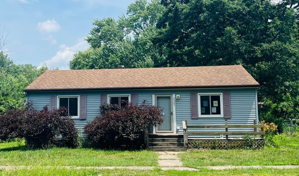 2265 Newton Street, Lake Station, IN 46405