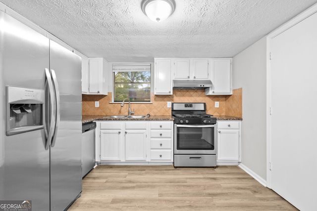 6706 Bent Creek Drive, Rex, GA 30273