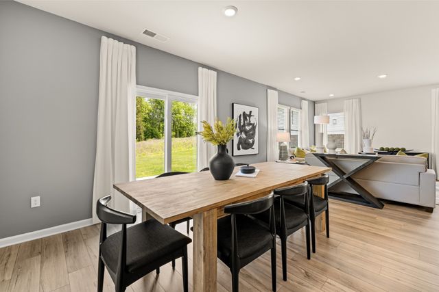 1018 Gleaning Court, Murfreesboro, TN 37127