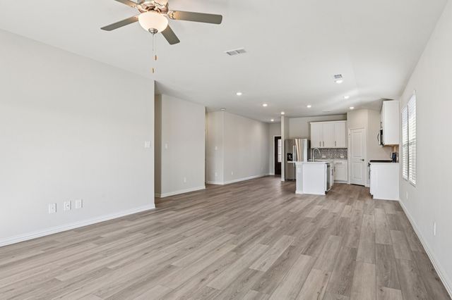 2130 Mustang Way, Seagoville, TX 75159