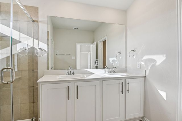 2130 Mustang Way, Seagoville, TX 75159