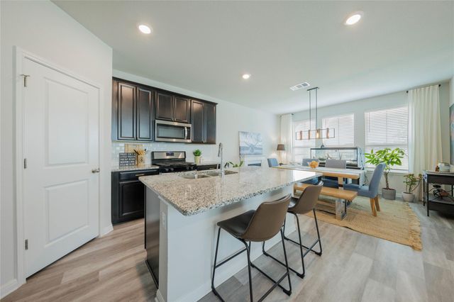 821 Lone Peak WAY, Dripping Springs, TX 78620