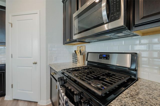 821 Lone Peak WAY, Dripping Springs, TX 78620