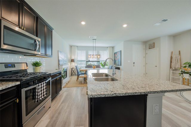 821 Lone Peak WAY, Dripping Springs, TX 78620