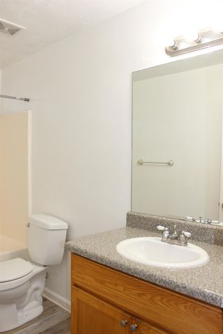 2635 Mission Road, Tallahassee, FL 32304