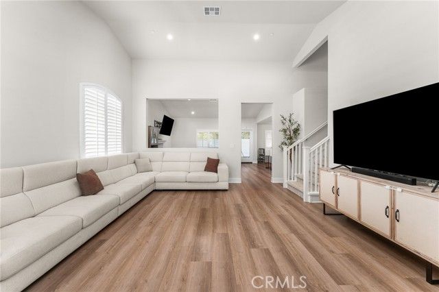 1240 Prabhu Way, Pomona, CA 91768