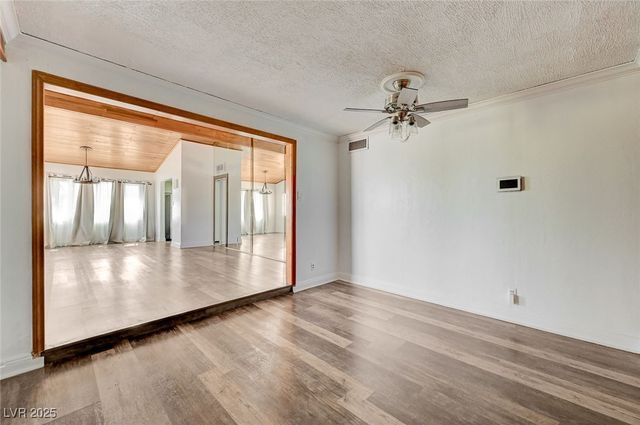 1828 Hassett Avenue, Las Vegas, NV 89104