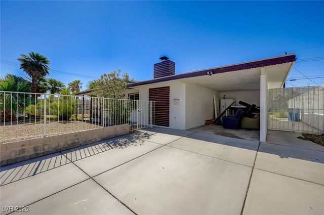 1828 Hassett Avenue, Las Vegas, NV 89104