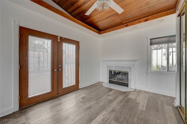 1828 Hassett Avenue, Las Vegas, NV 89104