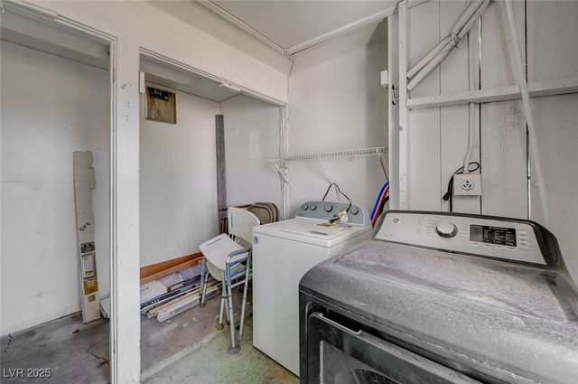 1828 Hassett Avenue, Las Vegas, NV 89104