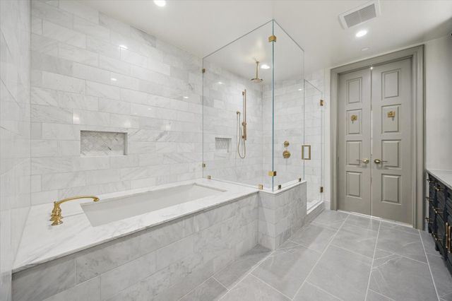 1717 Bissonnet Street 508, Houston, TX 77005