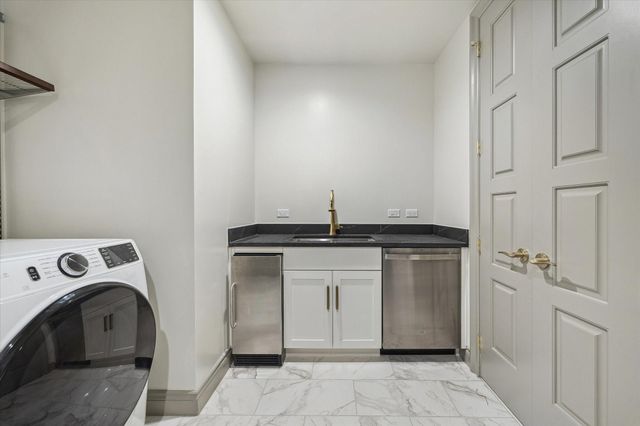 1717 Bissonnet Street 508, Houston, TX 77005