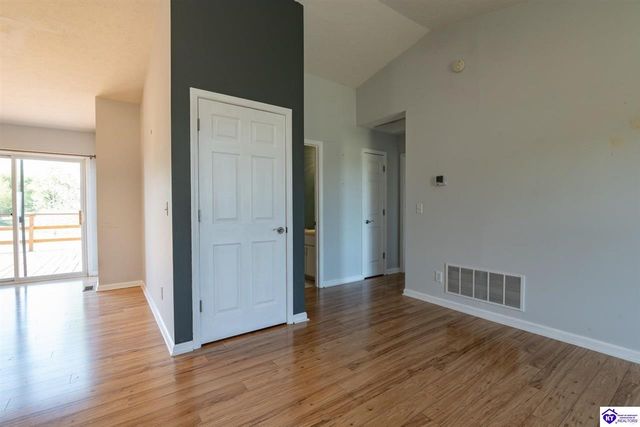 110 Walter Reed Road, Hodgenville, KY 42748